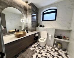 Hillview Villas (D23), Terrace #635053491